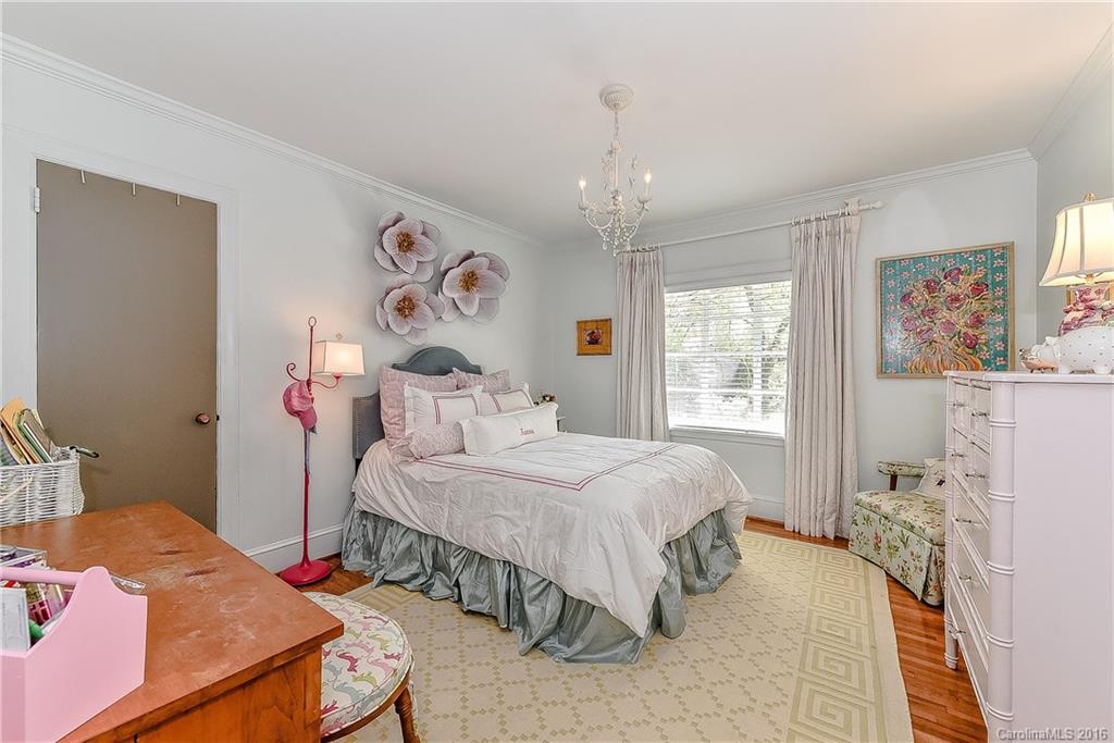211 S Canterbury Road Charlotte NC 28211