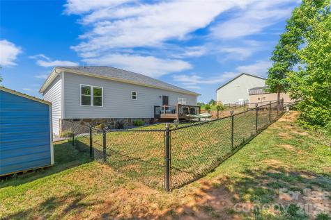 2455 Saratoga Run Morganton NC 28655