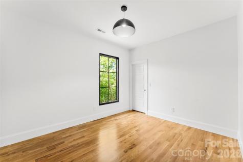 108 Todd Street Belmont NC 28012