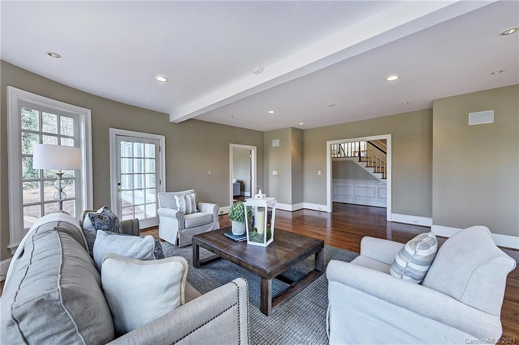 5100 Piper Glen Drive Charlotte NC 28277