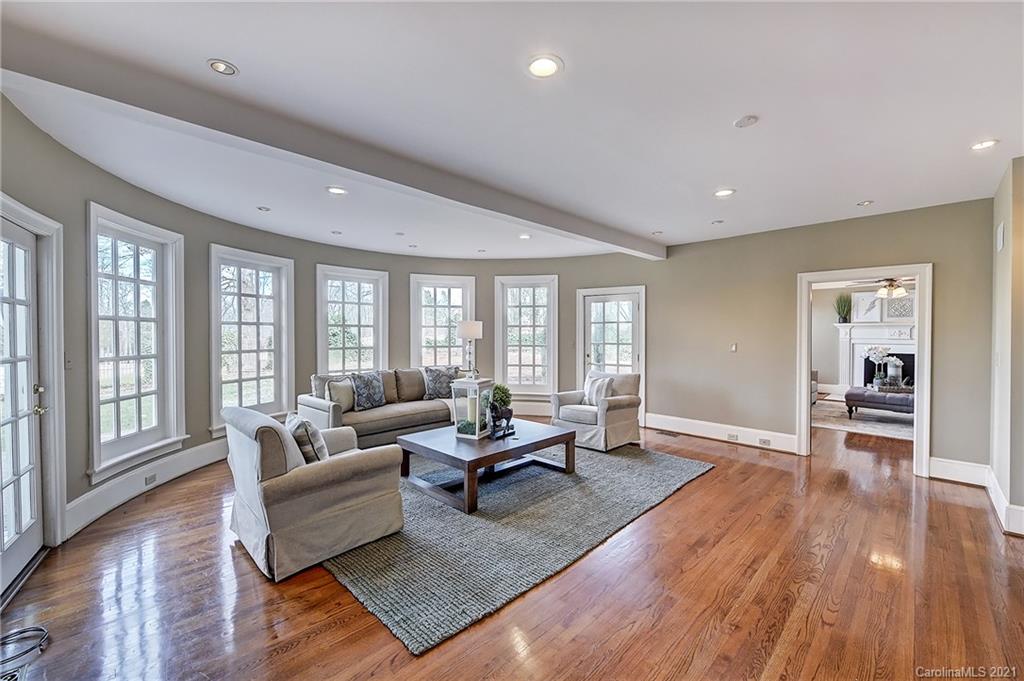 5100 Piper Glen Drive Charlotte NC 28277