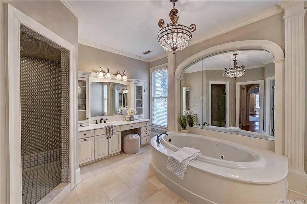 5100 Piper Glen Drive Charlotte NC 28277