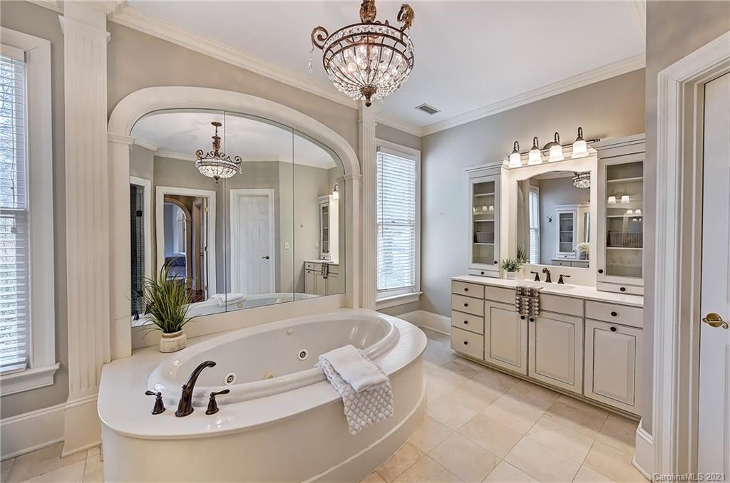 5100 Piper Glen Drive Charlotte NC 28277
