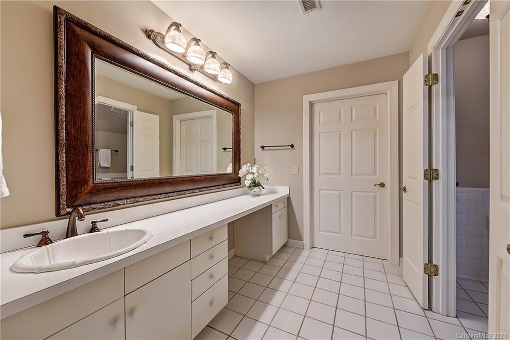 5100 Piper Glen Drive Charlotte NC 28277
