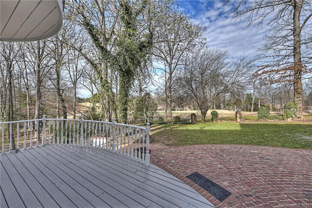 5100 Piper Glen Drive Charlotte NC 28277