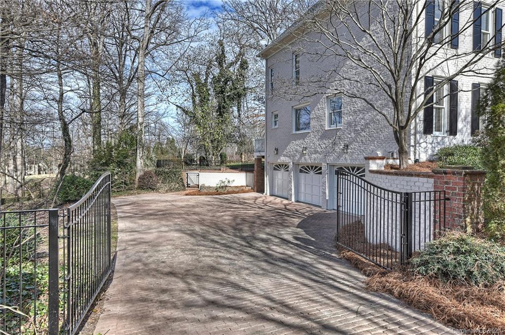 5100 Piper Glen Drive Charlotte NC 28277