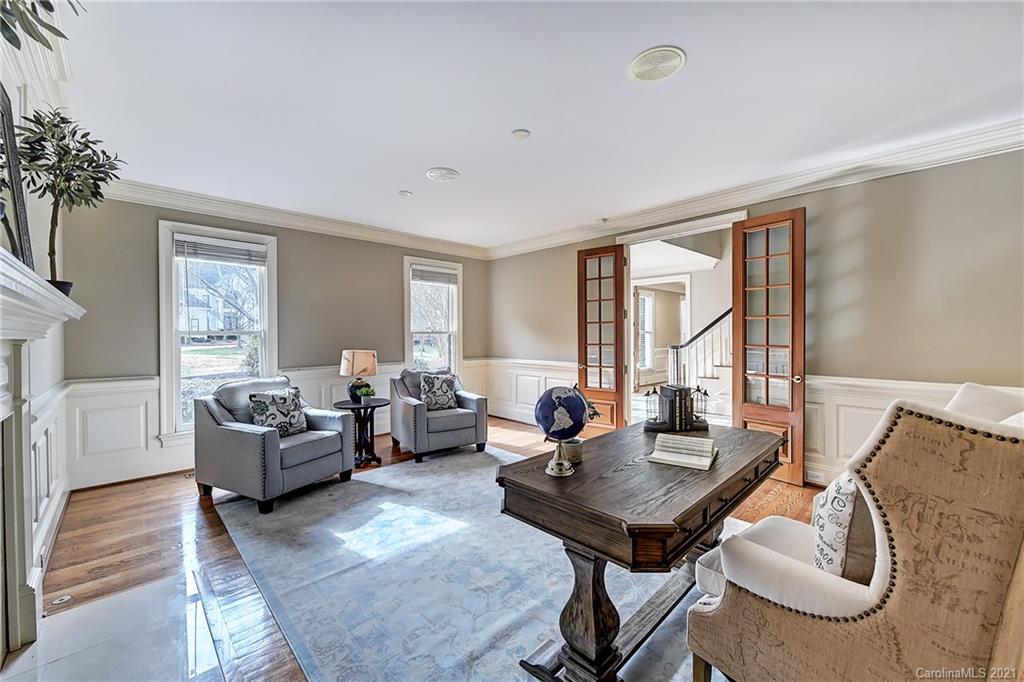 5100 Piper Glen Drive Charlotte NC 28277