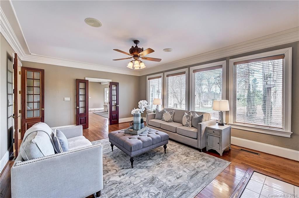 5100 Piper Glen Drive Charlotte NC 28277