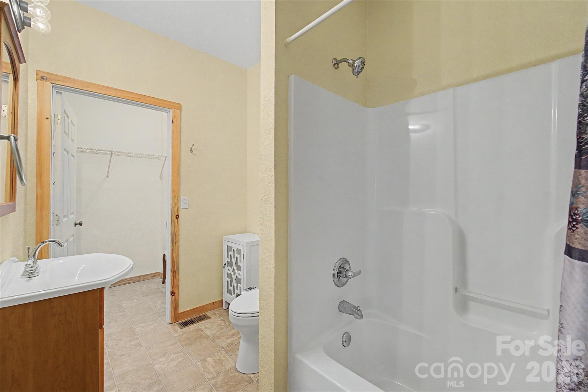138 Hubbell Lane Robbinsville NC 28771