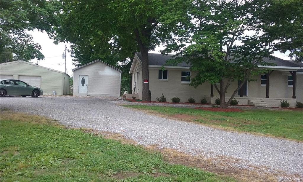 1309 Burlwood Road Concord NC 28025