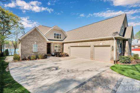 8318 Normandy Road Denver NC 28037