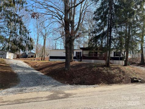 16 Mcdonald Road Arden NC 28704