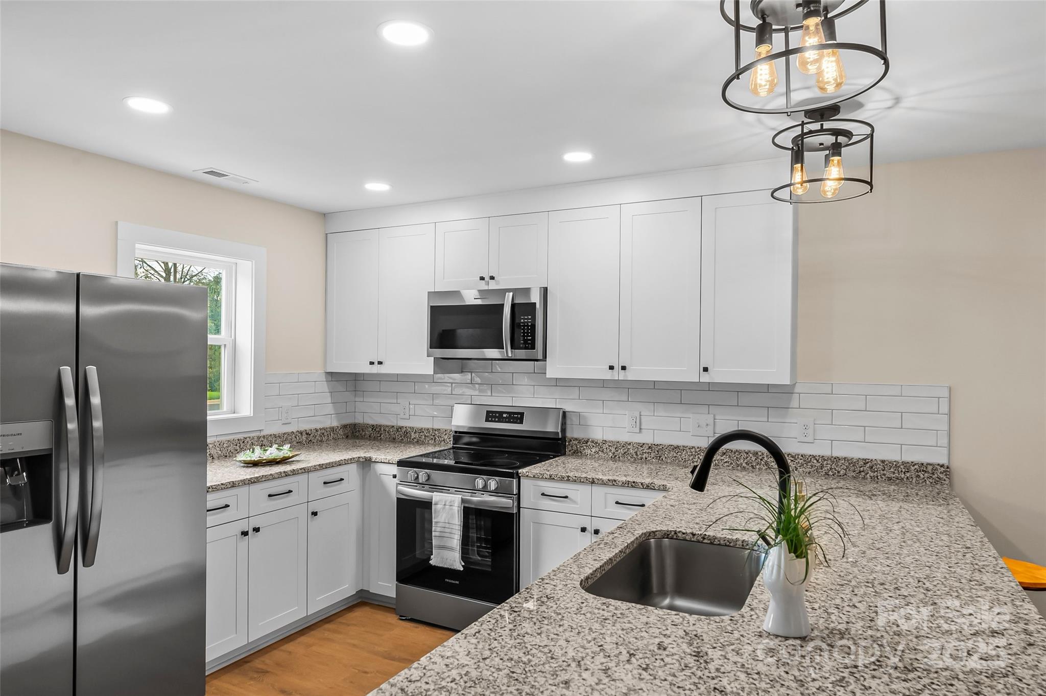 206 Beacon Avenue Morganton NC 28655