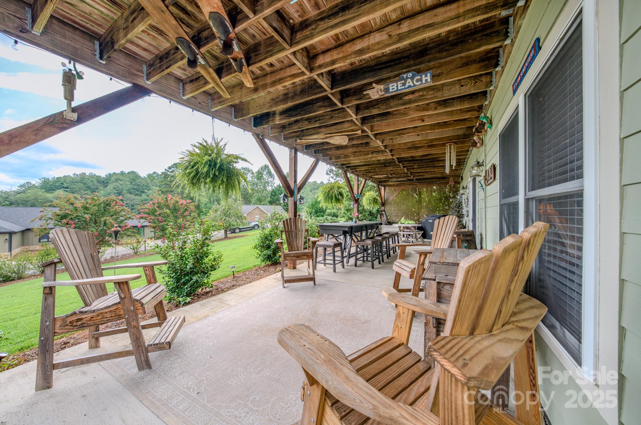 101 Lake Club Lane Nebo NC 28761