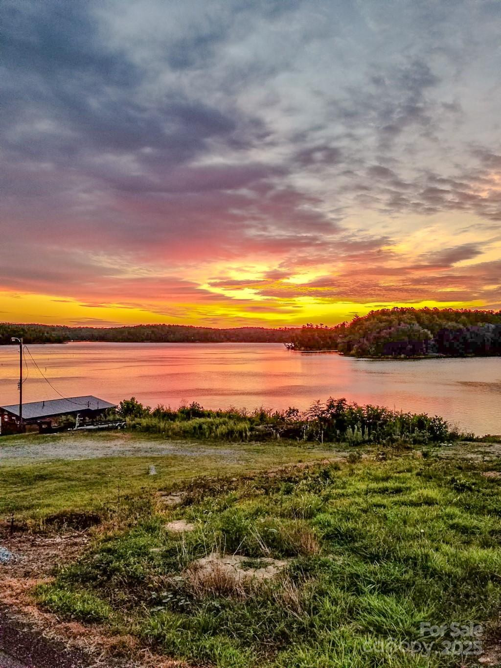 101 Lake Club Lane Nebo NC 28761