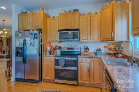 101 Lake Club Lane Nebo NC 28761