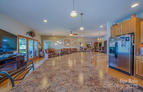 101 Lake Club Lane Nebo NC 28761