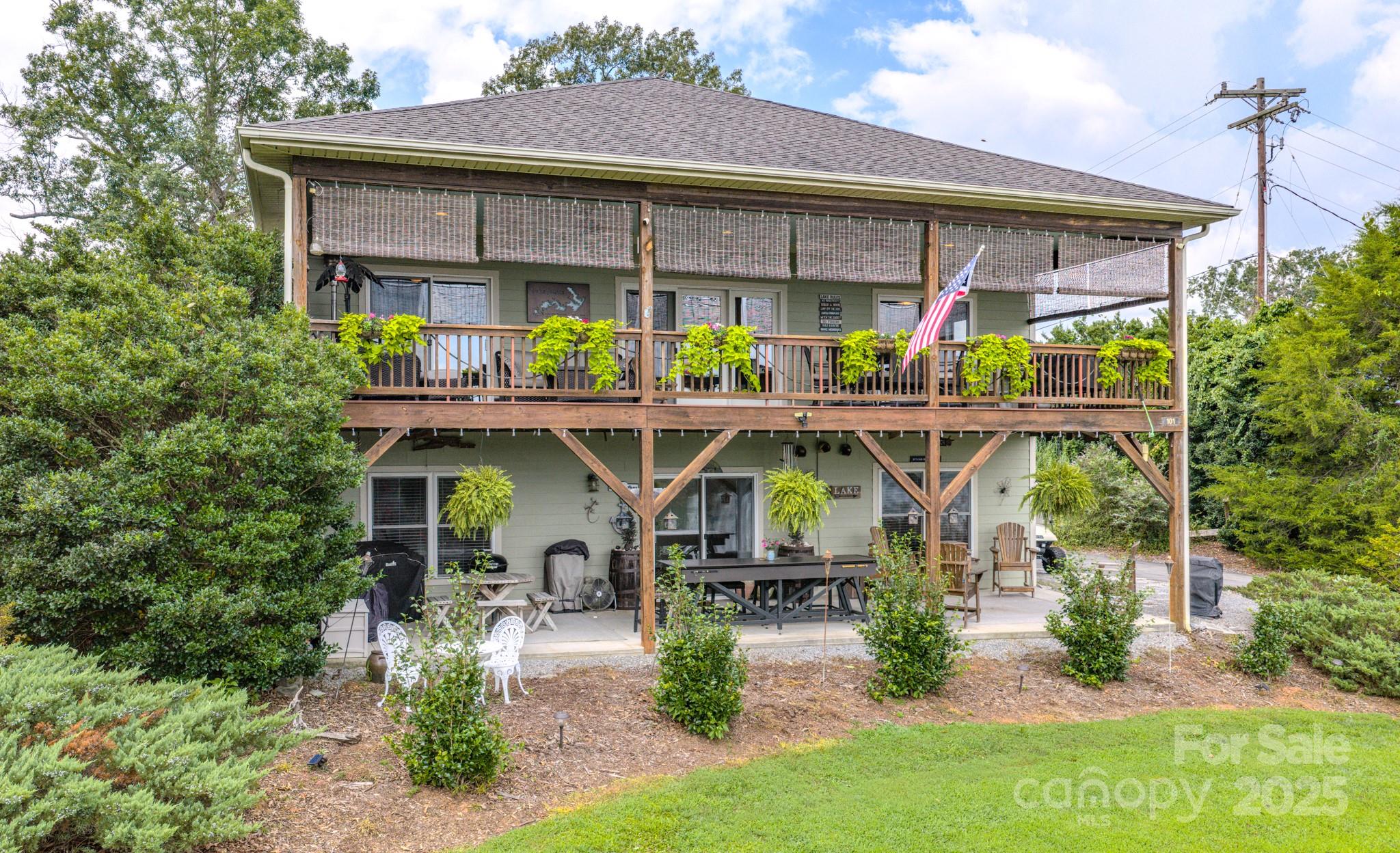 101 Lake Club Lane Nebo NC 28761