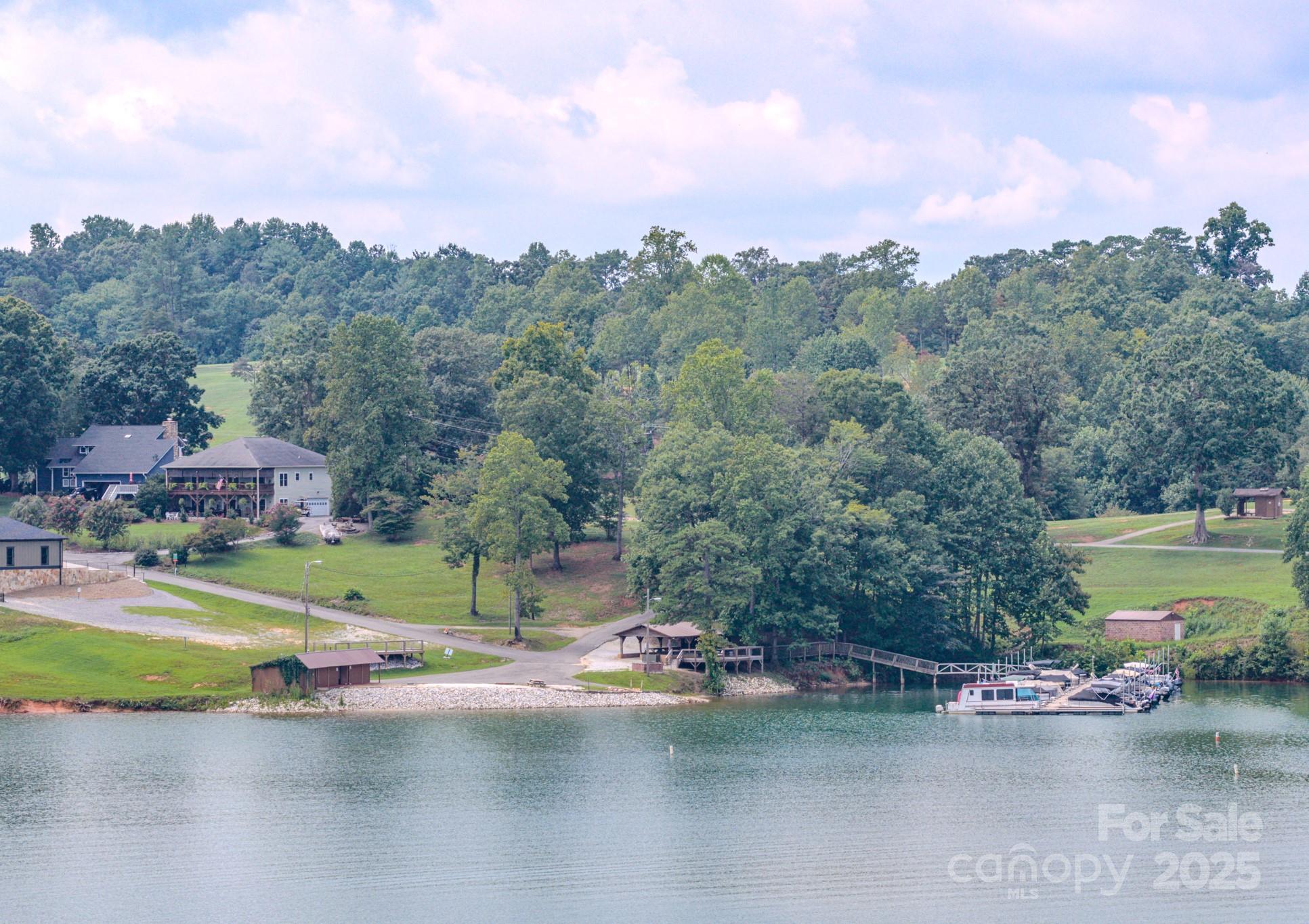 101 Lake Club Lane Nebo NC 28761