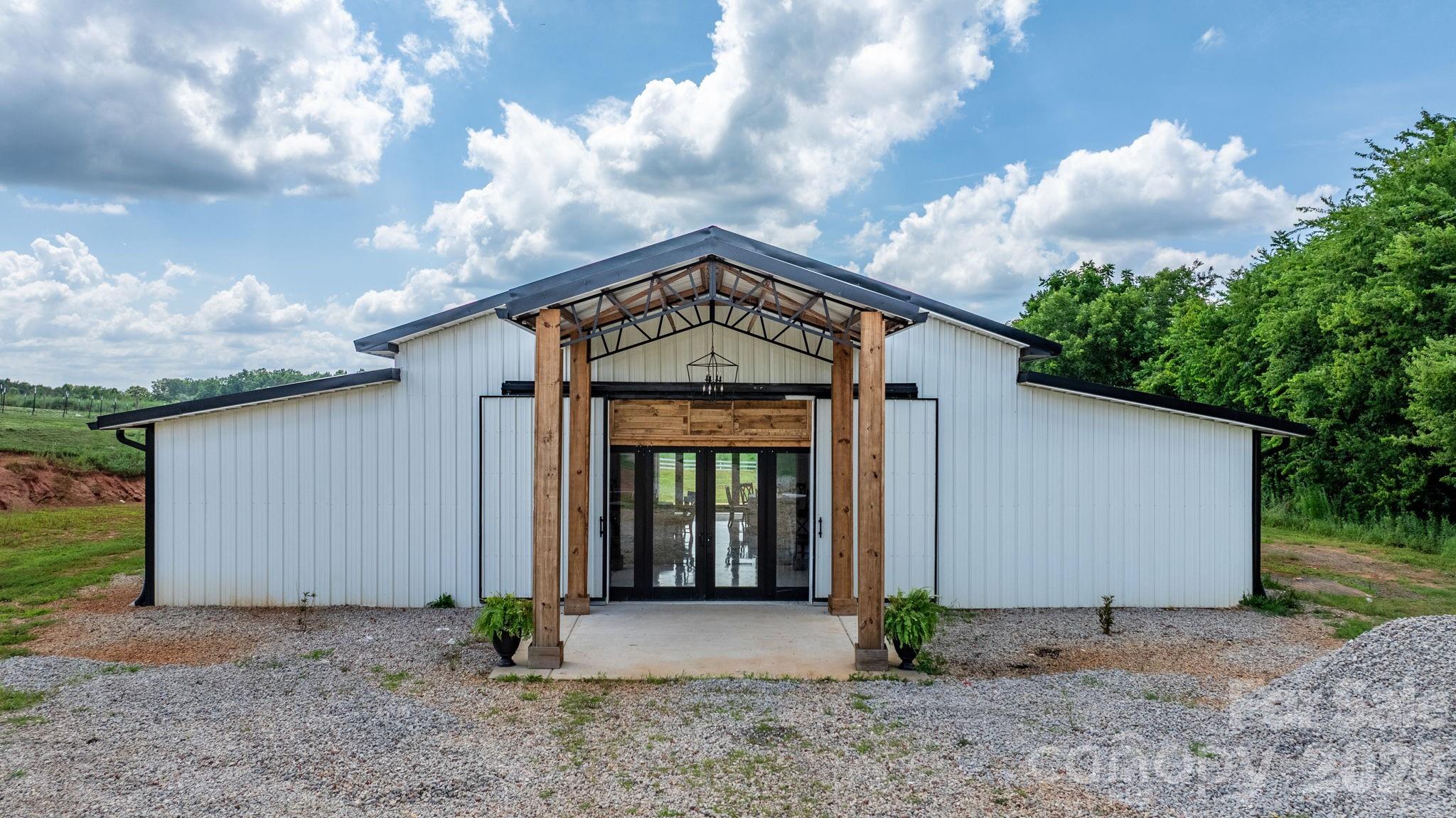 5780 W Hwy 10 Highway Hickory NC 28602