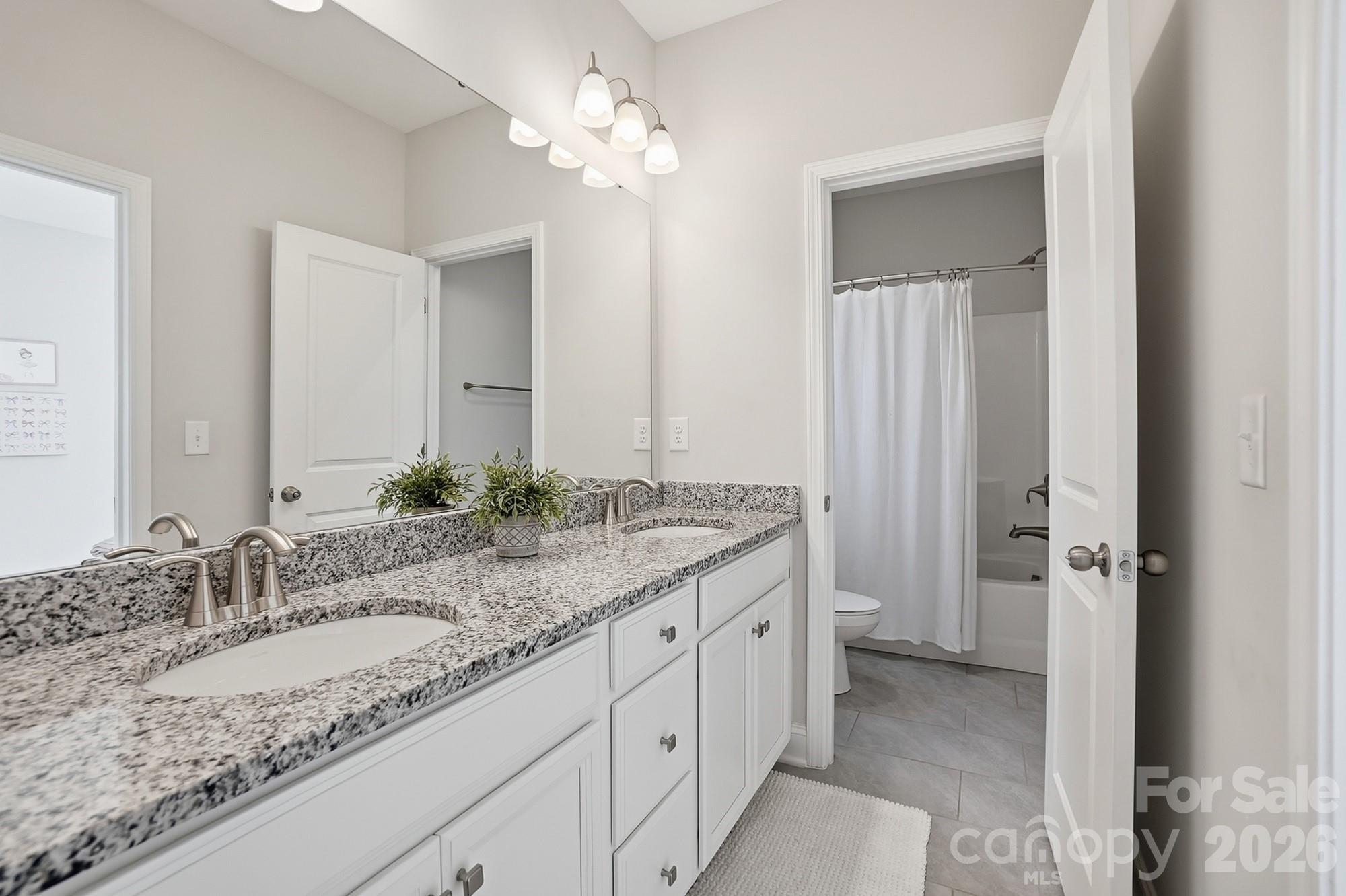 4044 Brandywine Terrace Lancaster SC 29720
