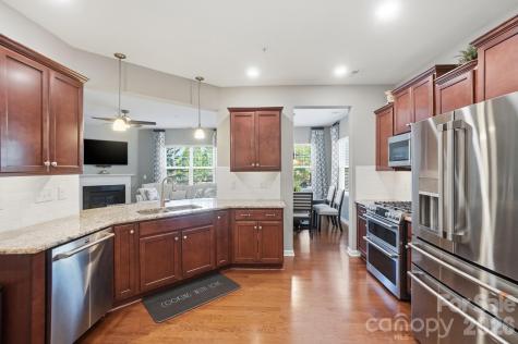 108 Dellbrook Street Mooresville NC 28117