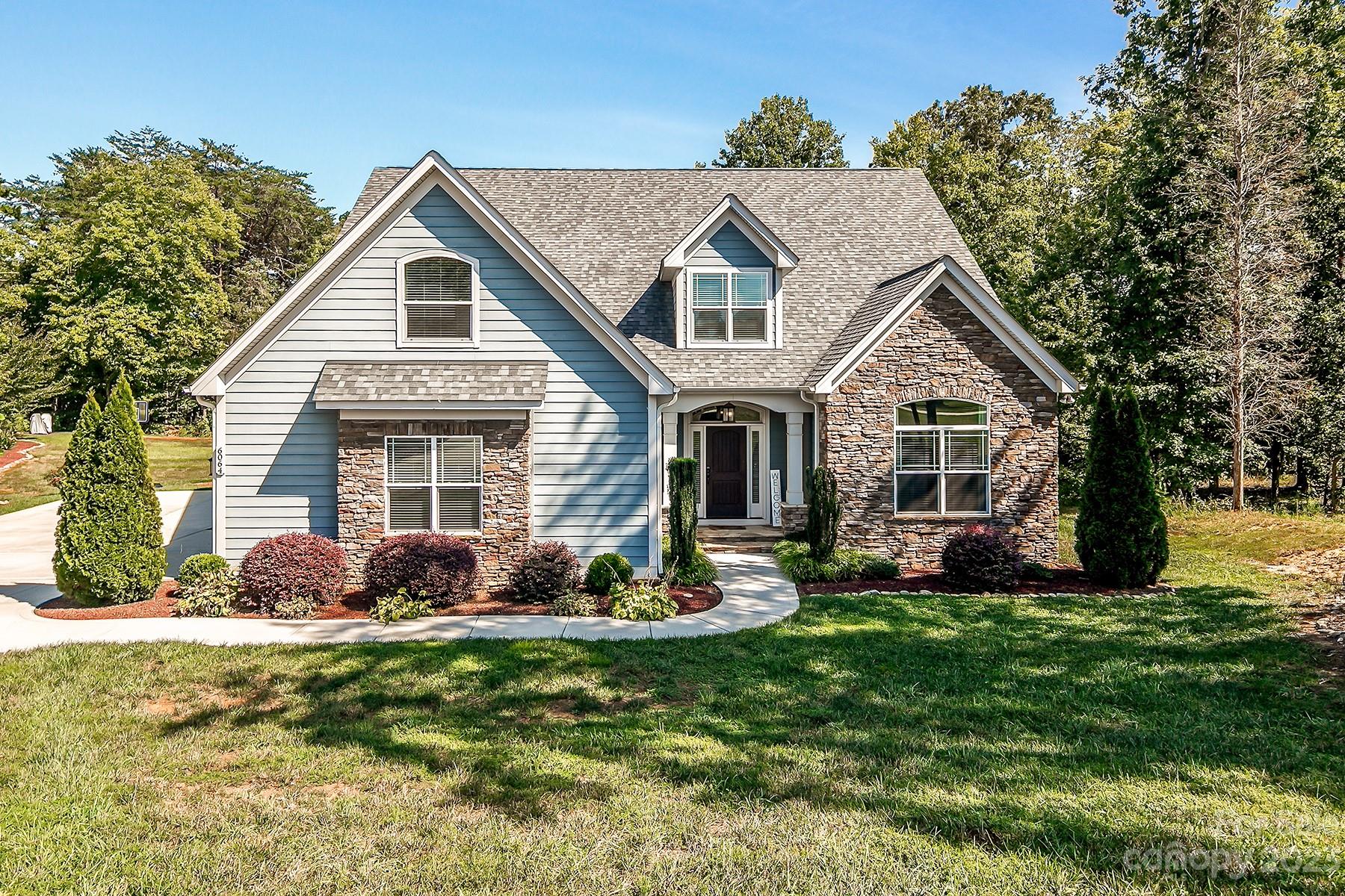 6064 Erie View Court Denver NC 28037