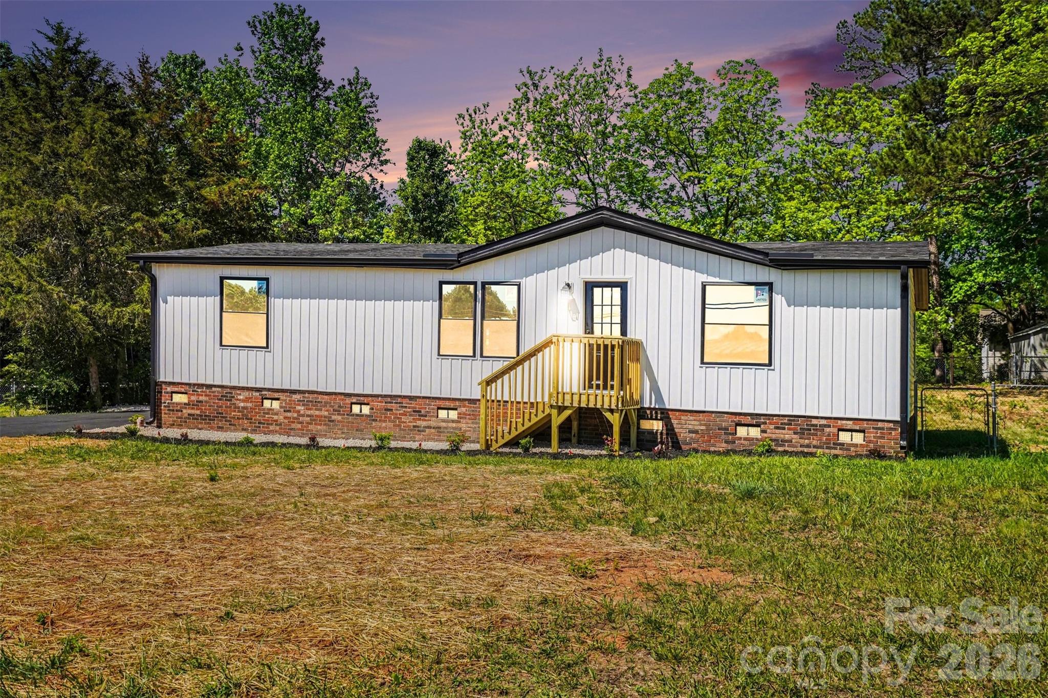 212 S Upright Street Landis NC 28088