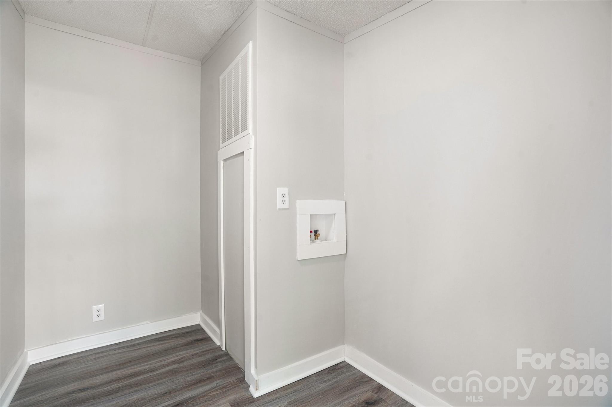 212 S Upright Street Landis NC 28088