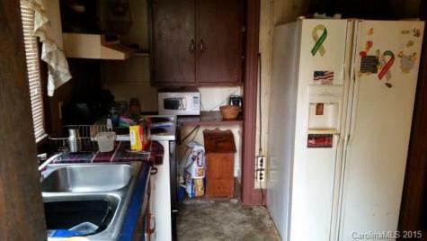 90 Pine Drive Bakersville NC 28705