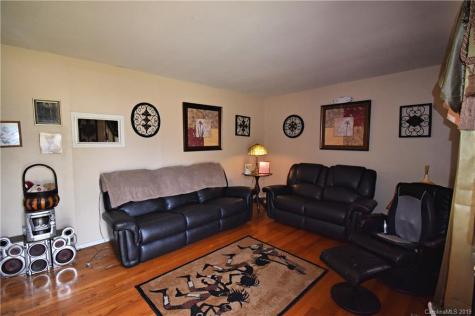 9542 Feldbank Drive Charlotte NC 28216