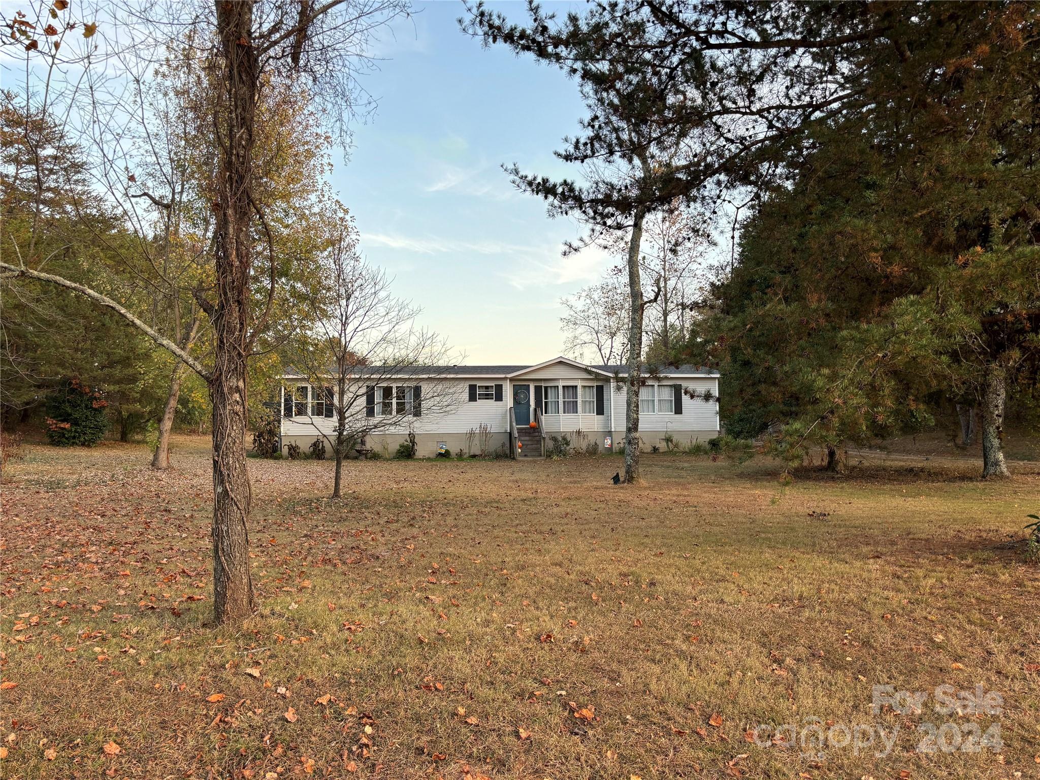 2338 Whiteside Road Mill Spring NC 28756