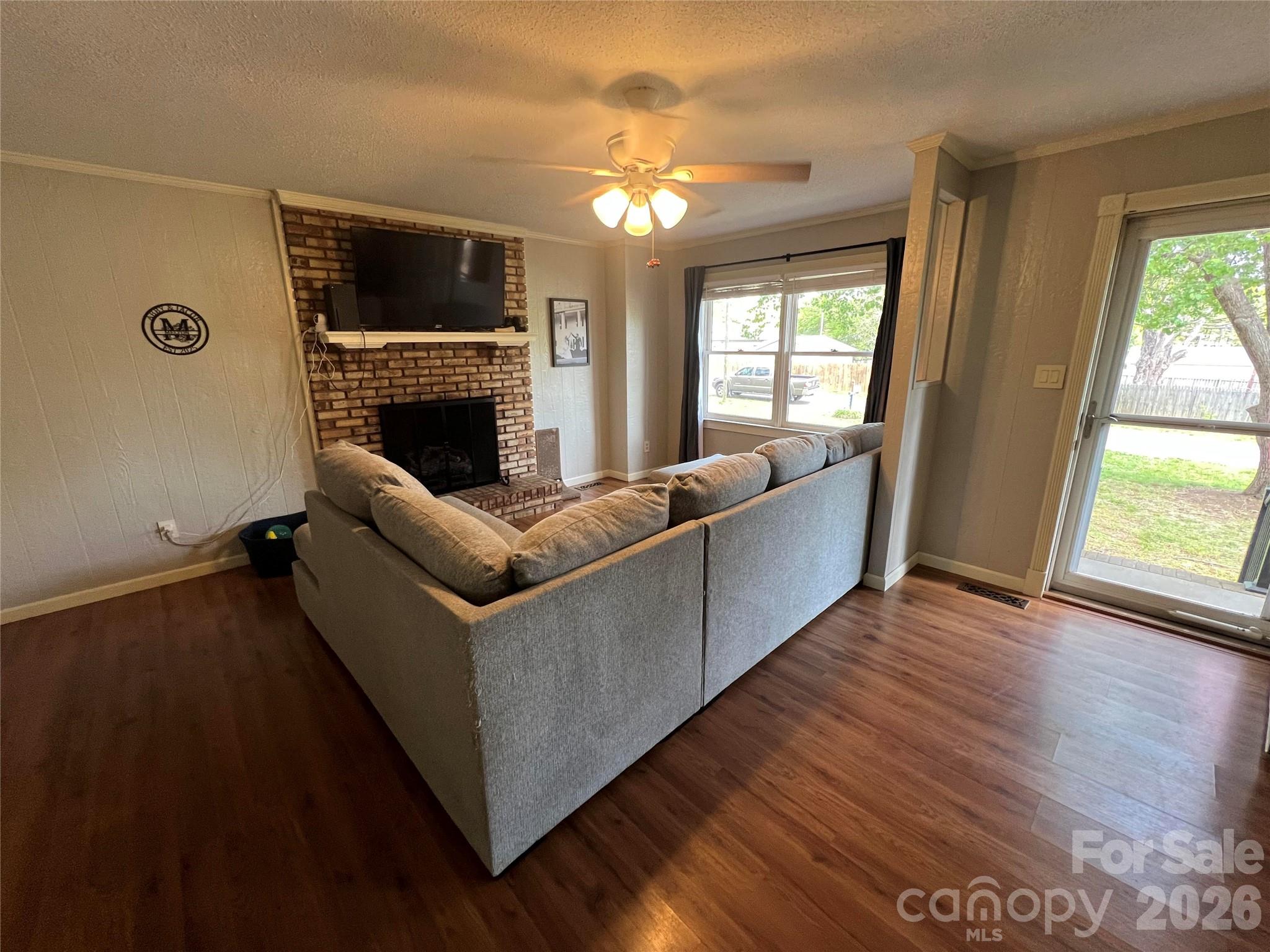 503 N Mauney Avenue Stanley NC 28164