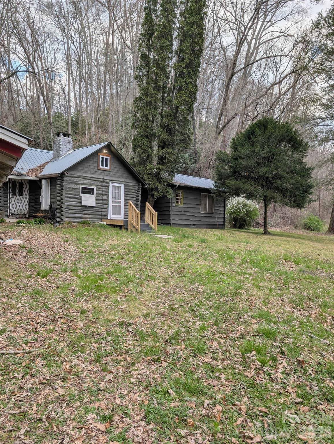 6712 Globe Road Lenoir NC 28645
