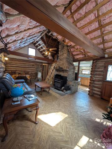 6712 Globe Road Lenoir NC 28645