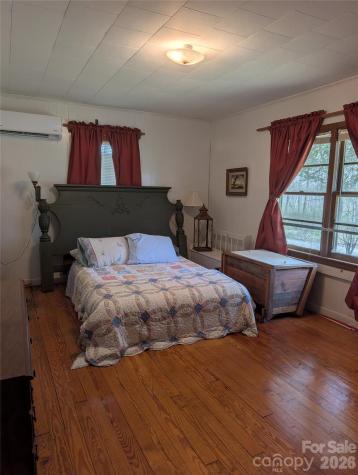 6712 Globe Road Lenoir NC 28645