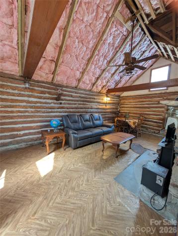 6712 Globe Road Lenoir NC 28645