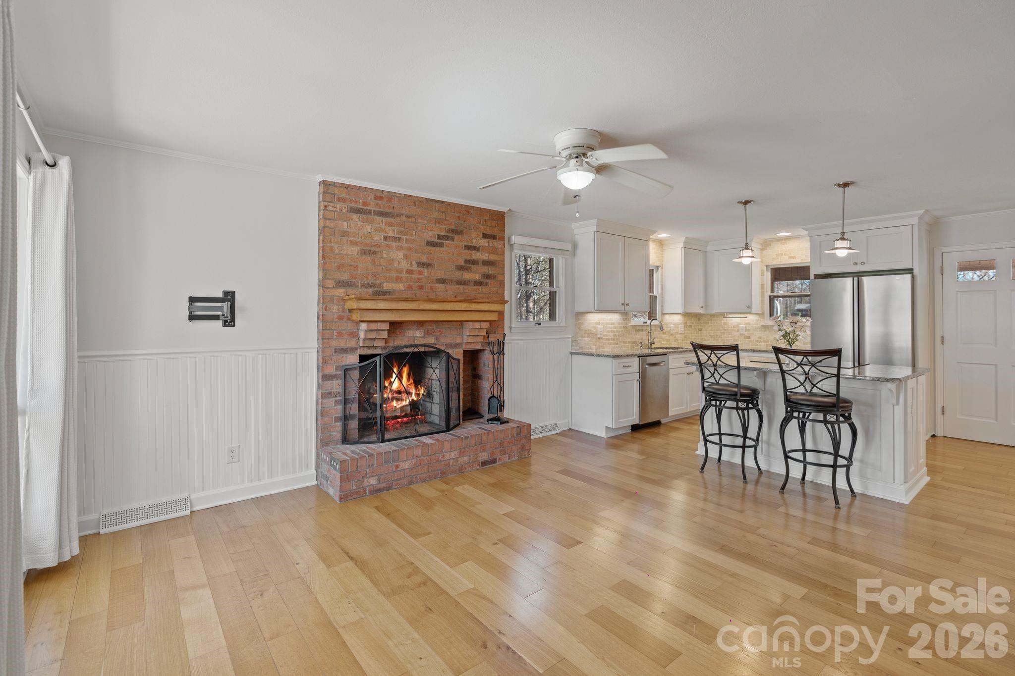 8032 Lakeview Drive Denver NC 28037