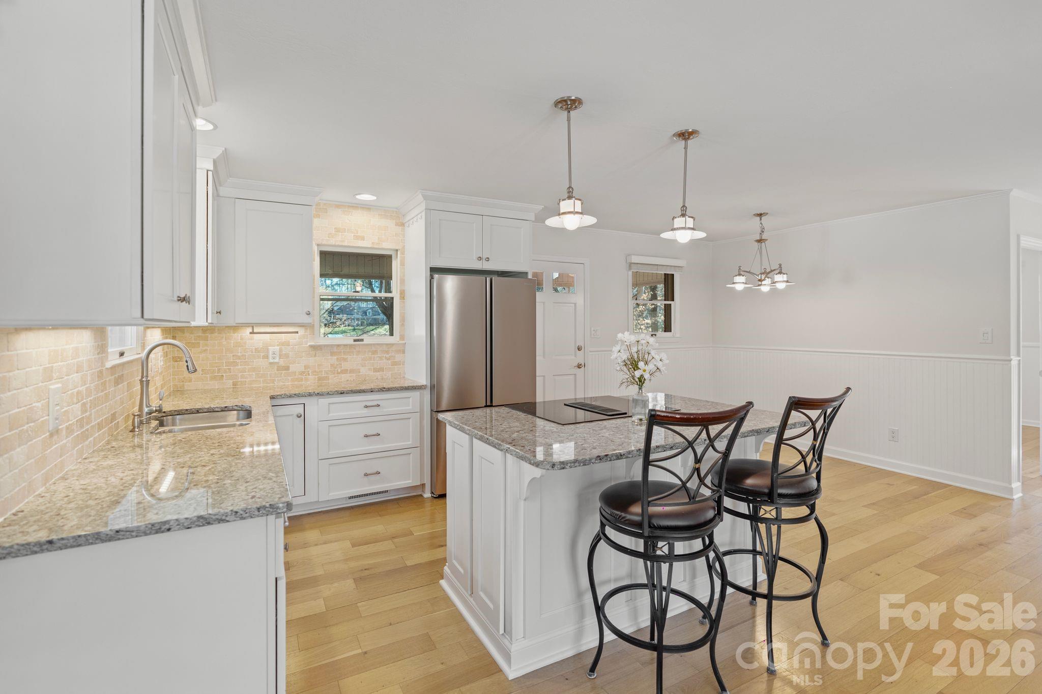 8032 Lakeview Drive Denver NC 28037