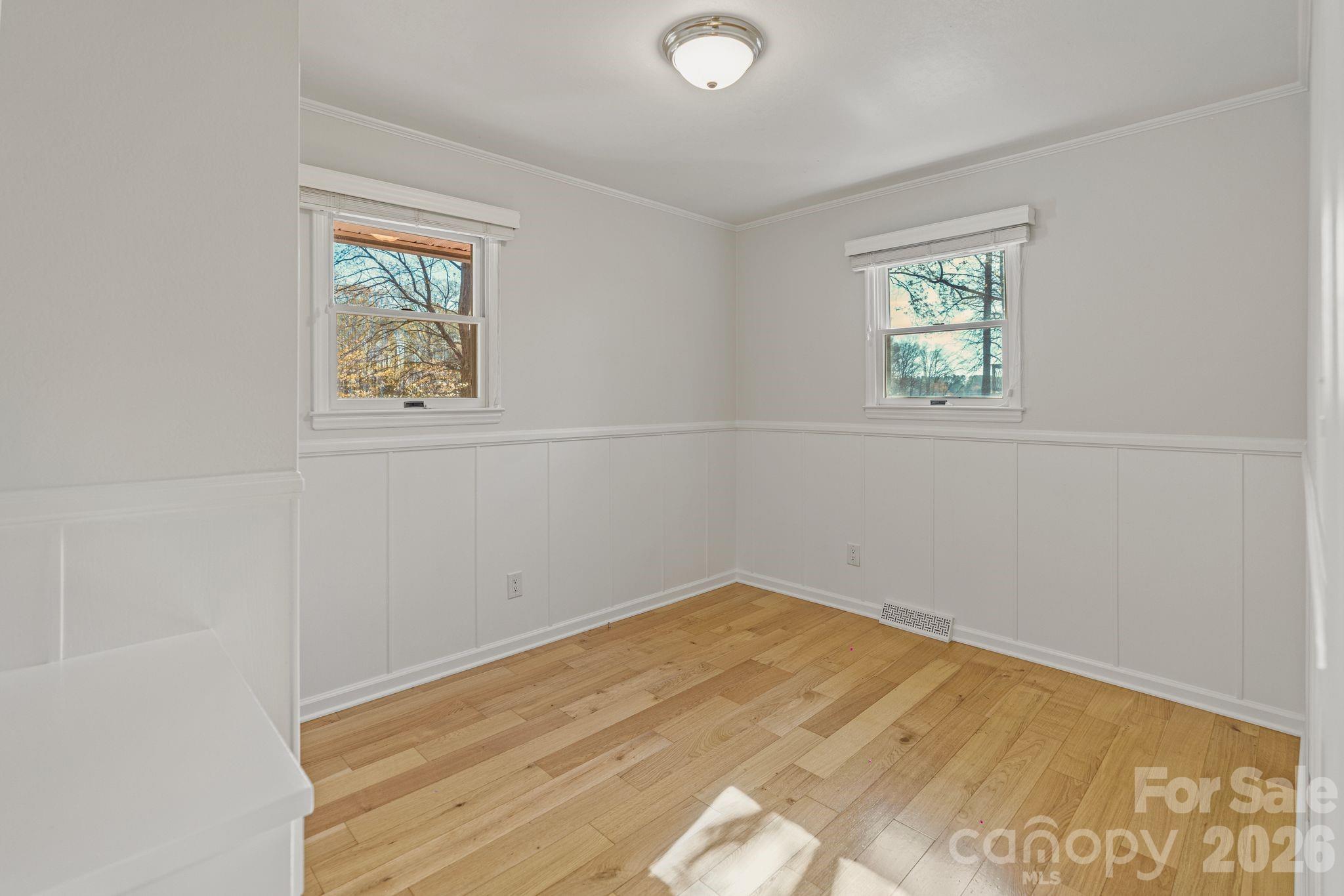 8032 Lakeview Drive Denver NC 28037