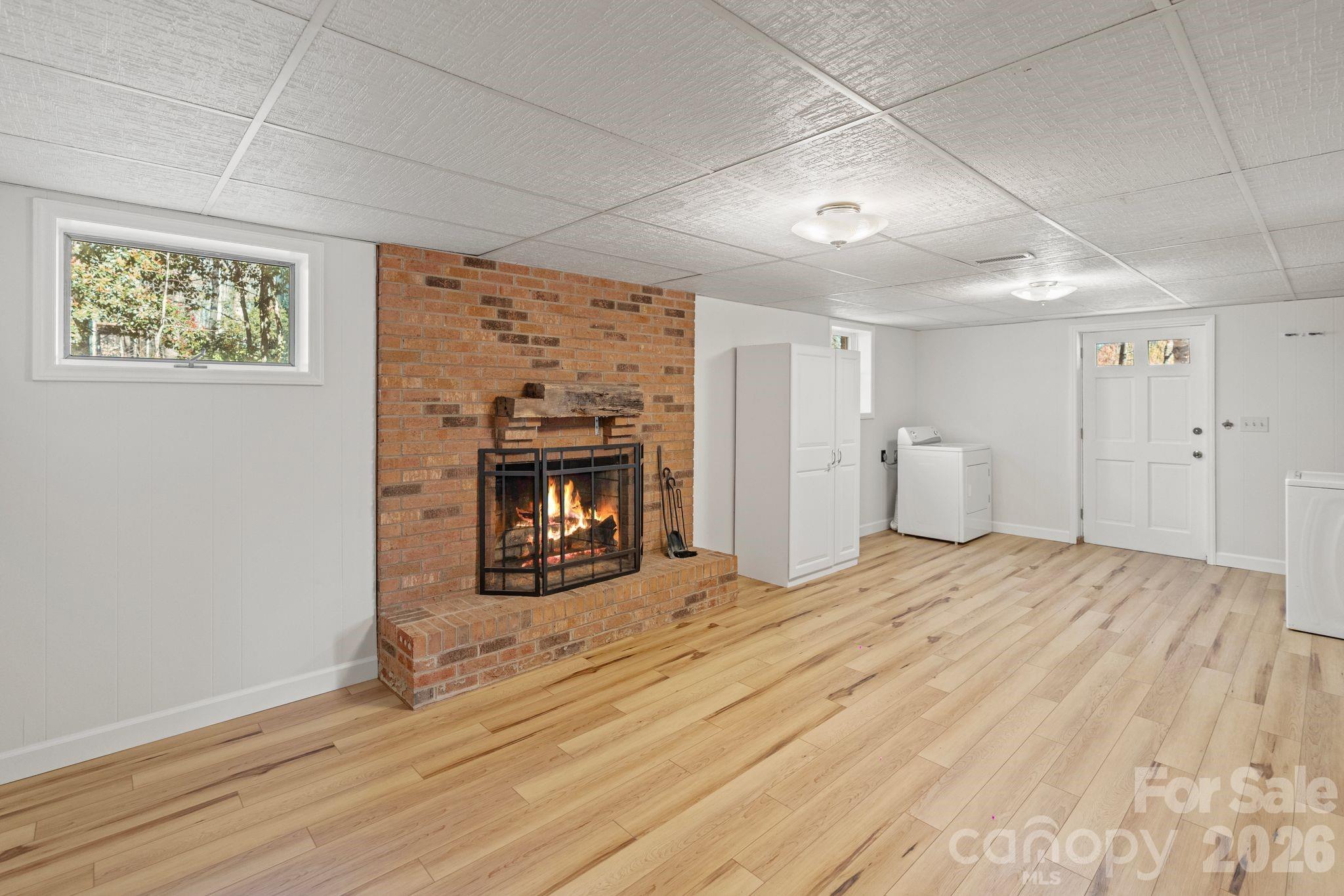 8032 Lakeview Drive Denver NC 28037