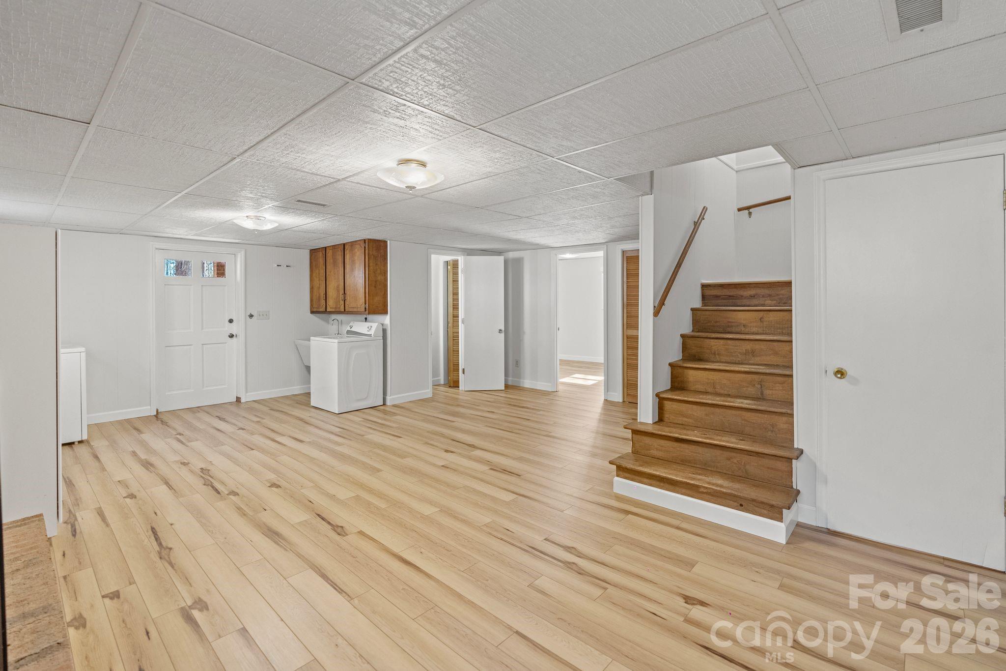 8032 Lakeview Drive Denver NC 28037