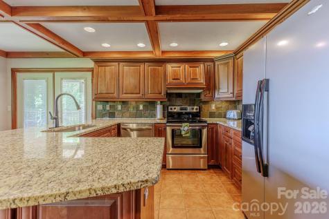 860 Butternut Ridge Bryson City NC 28713