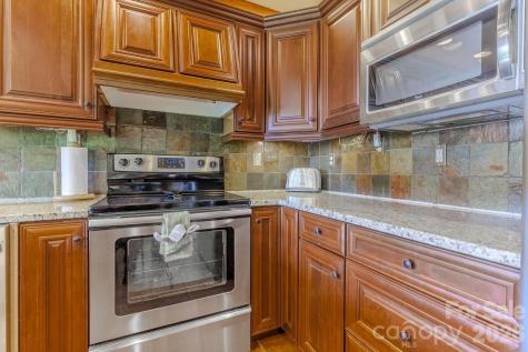 860 Butternut Ridge Bryson City NC 28713