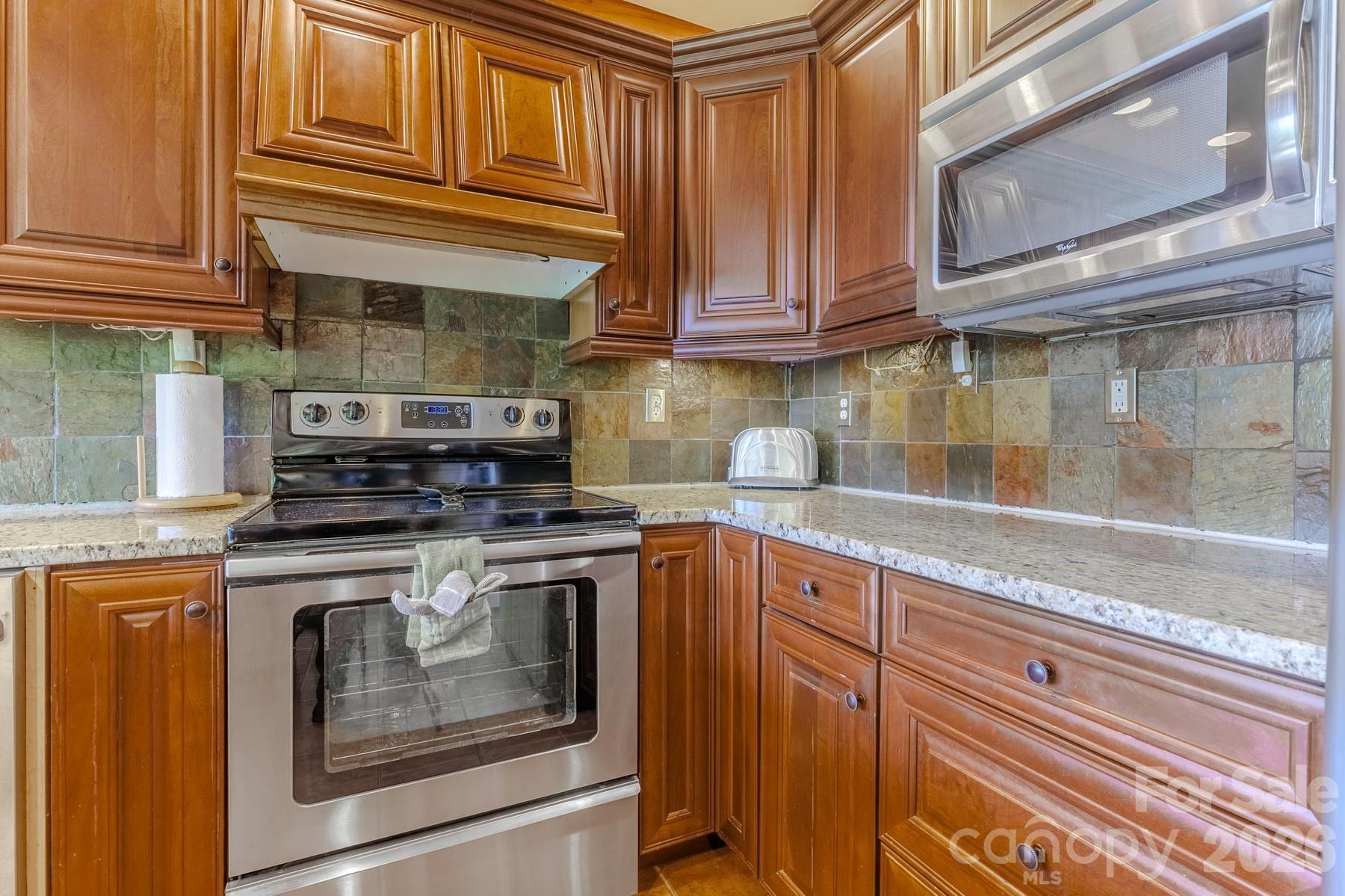 860 Butternut Ridge Bryson City NC 28713