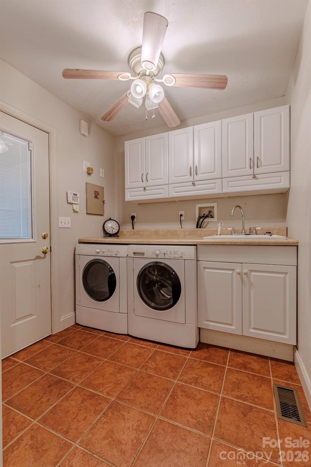 860 Butternut Ridge Bryson City NC 28713