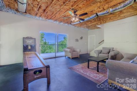 860 Butternut Ridge Bryson City NC 28713
