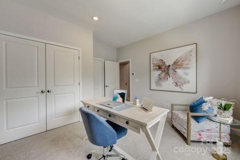 729 Hoke Lane Davidson NC 28036