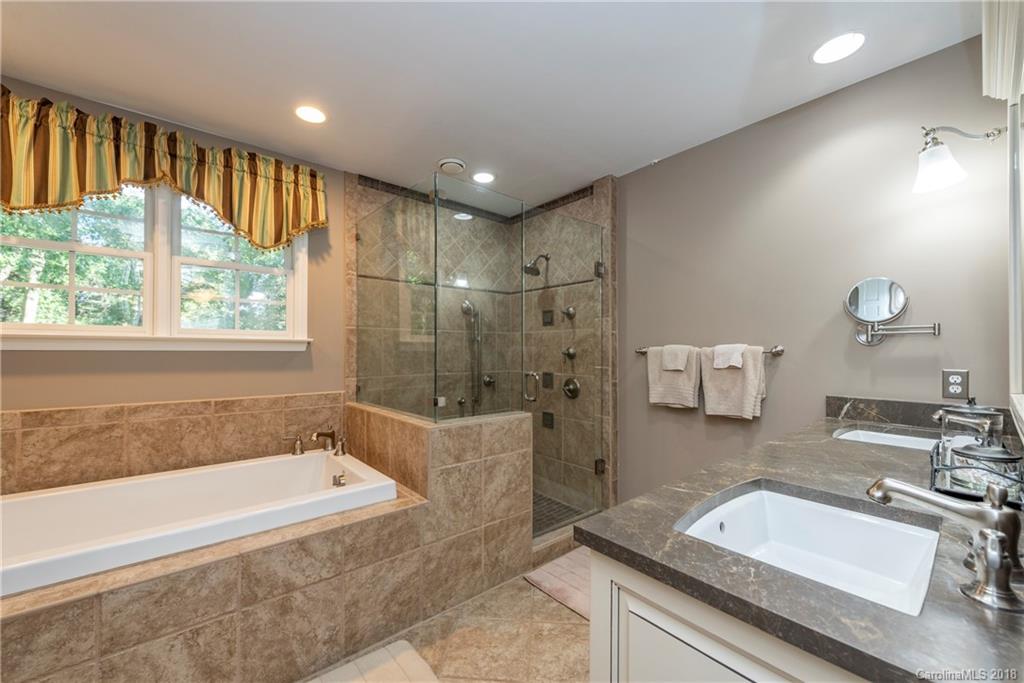 3620 Ethan Court Charlotte NC 28226