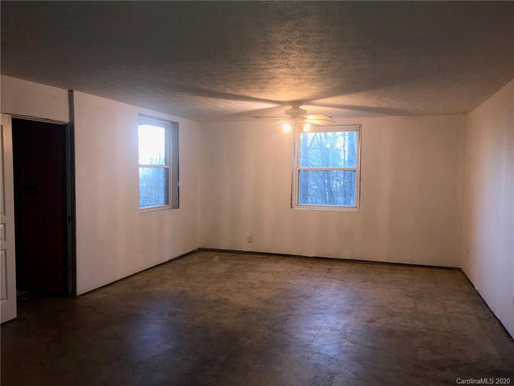 58 Teaberry Lane Weaverville NC 28787